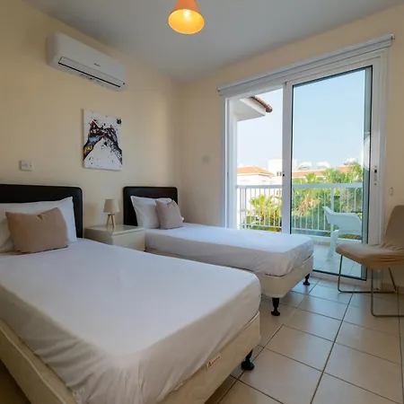 Royal Seaside Apartment Protaras