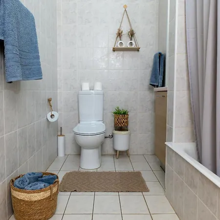 Royal Seaside Apartment Protaras